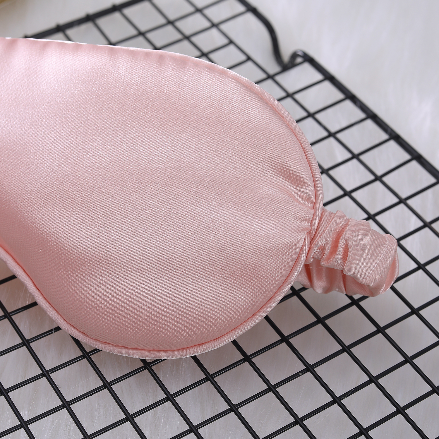 Imitation silk double-sided mulberry silk light-blocking sleep eye mask with logo printed, essential for outdoor travel, in stockfor wholesale