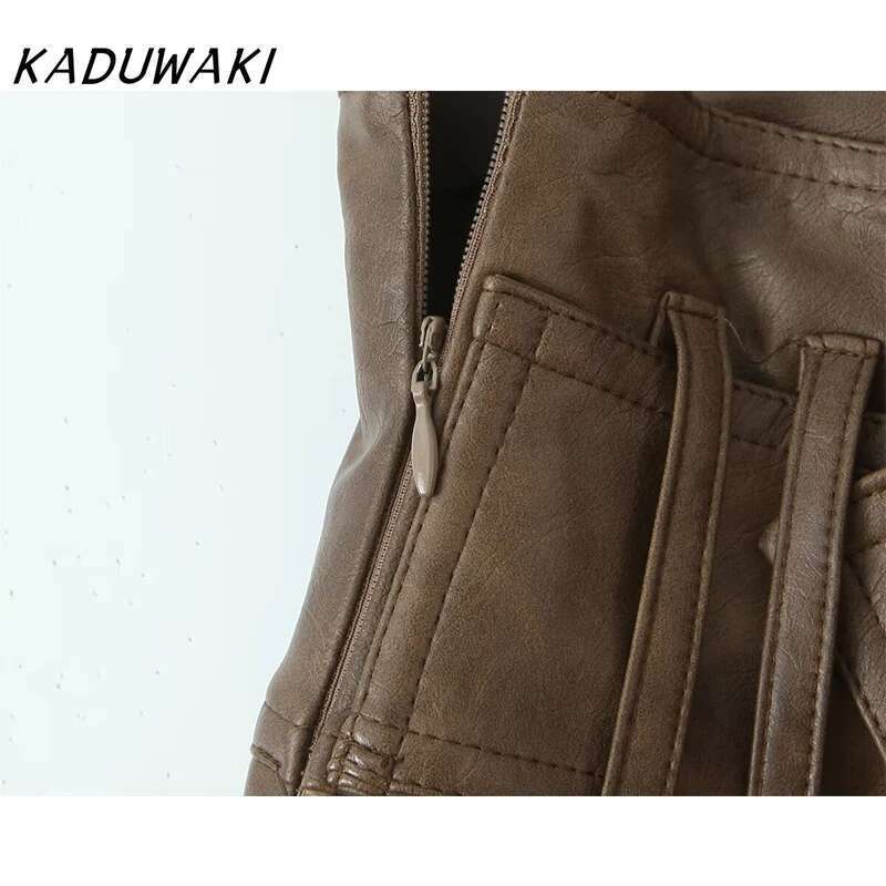 KADUWAKI American Retro With Belt Pleated Mini Women Low Waist Brown Faux Leather Skirts Cool Girl PU Y2k Fairy Skirt