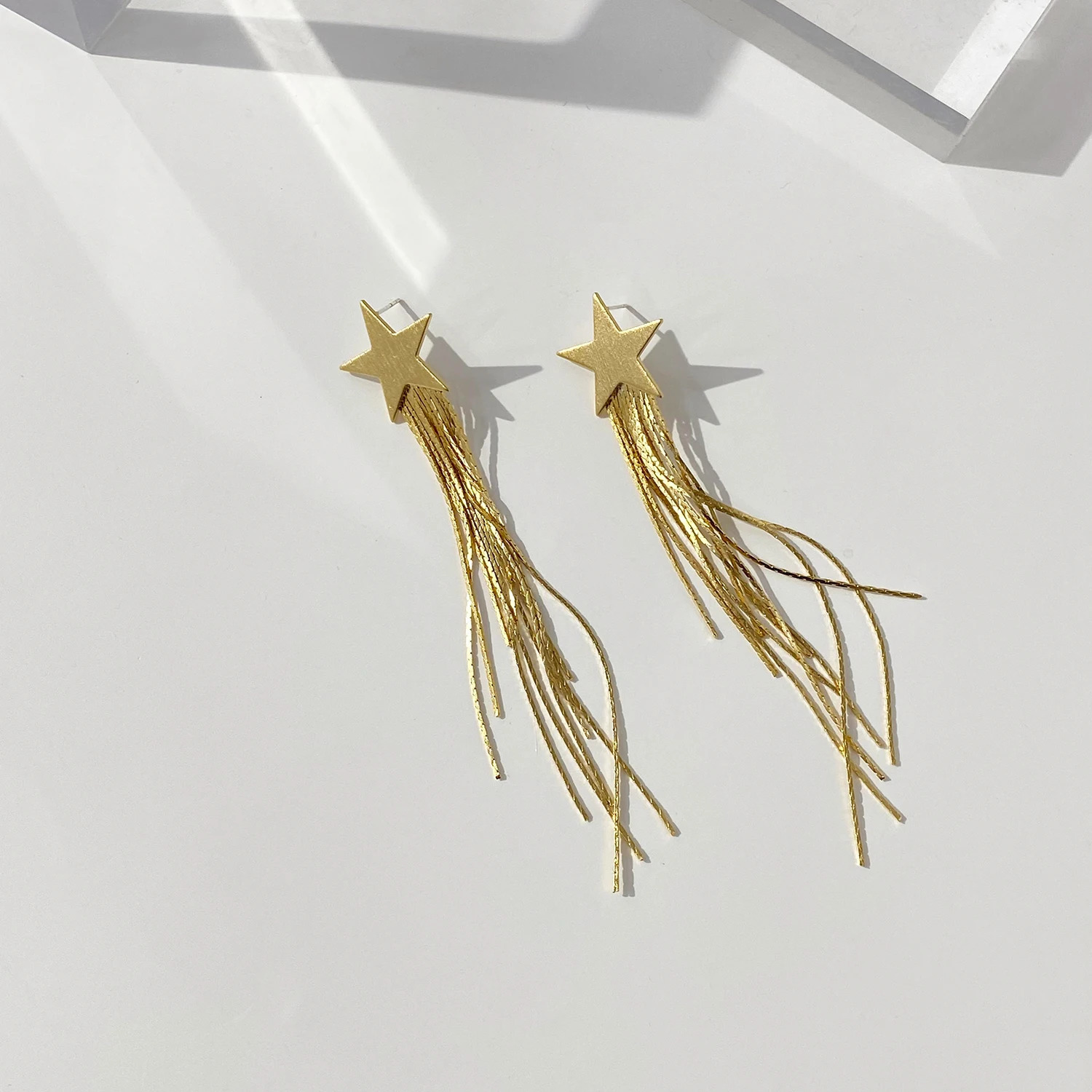 Greatera Trendy Gold Silver Plated Metal Star Tassel Earrings for Women Long Thread Copper Alloy Drop Earrings Jewelry 250513