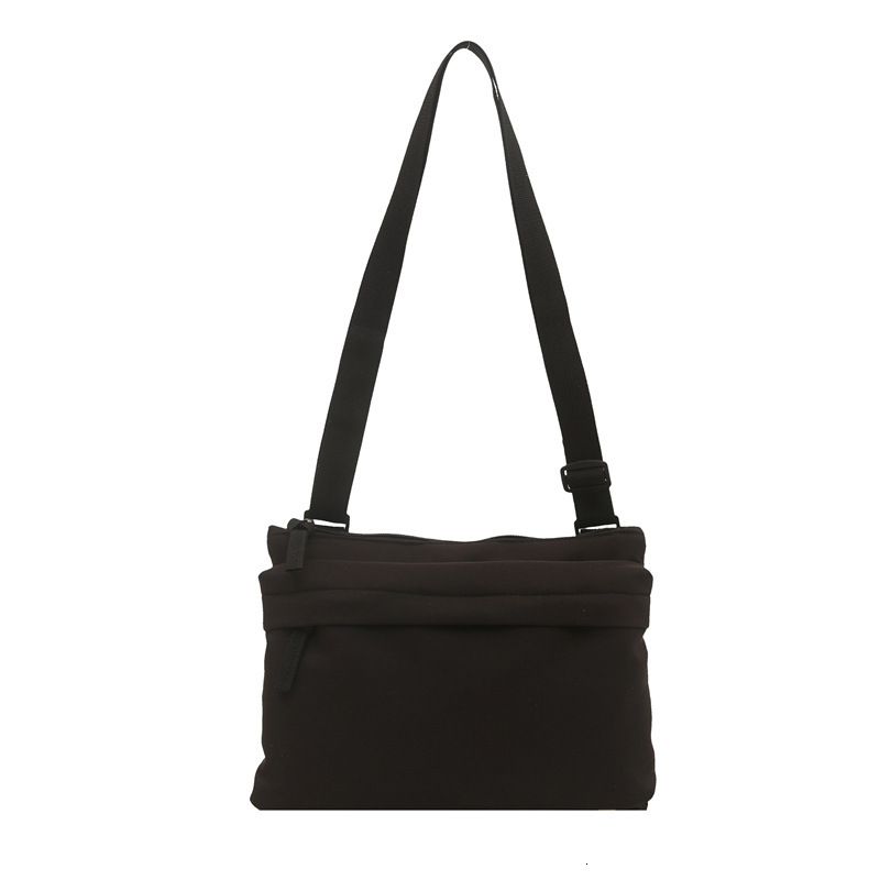 Ladies' Leisure 2025 Spring And Summer New Versatile Luxury Bag Ins Shoulder Crossbody Bag This Year S Popular Small New Free Delivery Designer B