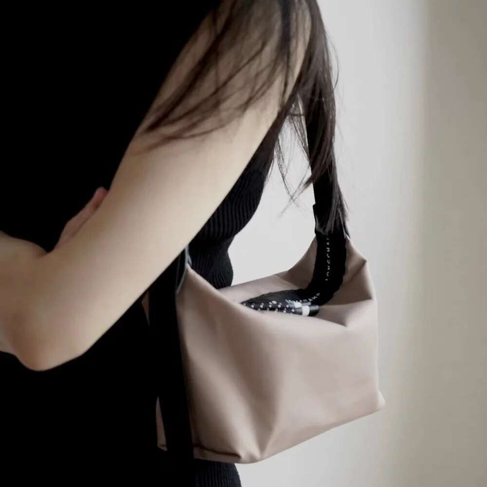 2025 New Energy Eco Friendly Hobo Underarm Waterproof Leisure Versatile Crossbody Shoulder Handheld Dumpling Bag