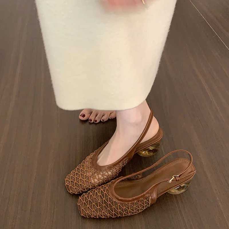 New Summer Hollow Out Women Sandals Fashion Party Dress Pumps Ladies Strange Style Singbacks Mules Shoes W250514