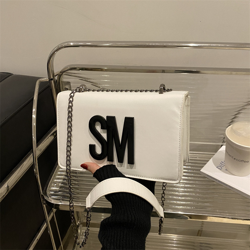 Trendy And Versatile With Texture Small Square Casual Light Luxury Bag Luxury Crossbody New Free Delivery Designer Bag Bag Wide Shoulder Strap Letter 