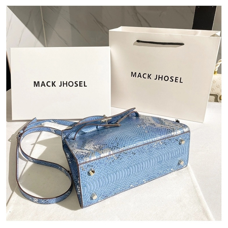Designer Pack Hong Kong Snake Patterned Light Luxury Leather Kelly For Women Fashionable Handbag Crossbody Style Women S Bag Free Shipping