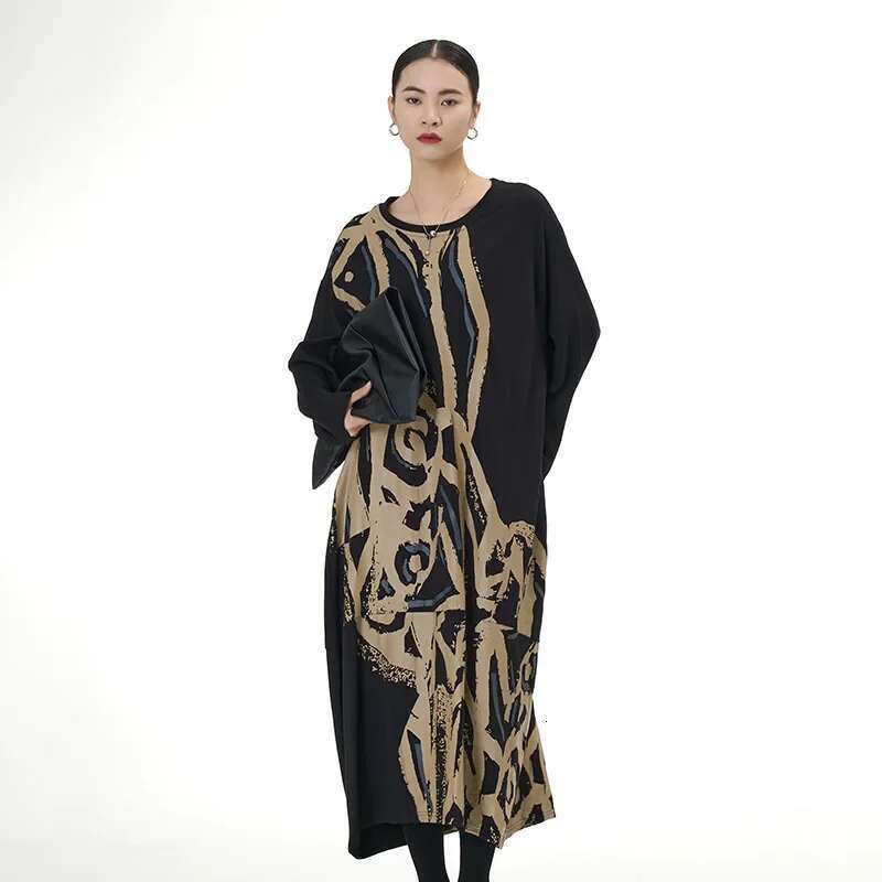 Plus Size Fashionable European Style Printed Dresses Loose Fit Slimming A- line Skirts New Arrival Spring Summer Women's...