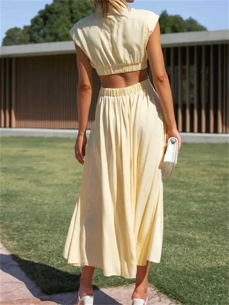 Womens Summer Long Dress Solid Color Sleeveless Mock Neck Hollow Out A-line Dress Sexy Elegant Beach Holiday Loose DressesXJ250514