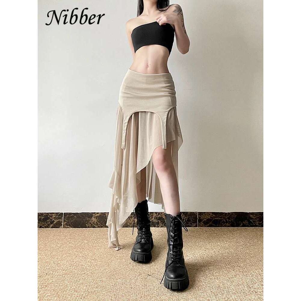 Nibber 2024 Summer Solid Color Simple All-Match Casual Sexy Fimbriate High Street Trendy Cool Women's Laminated Ruffled Skirt