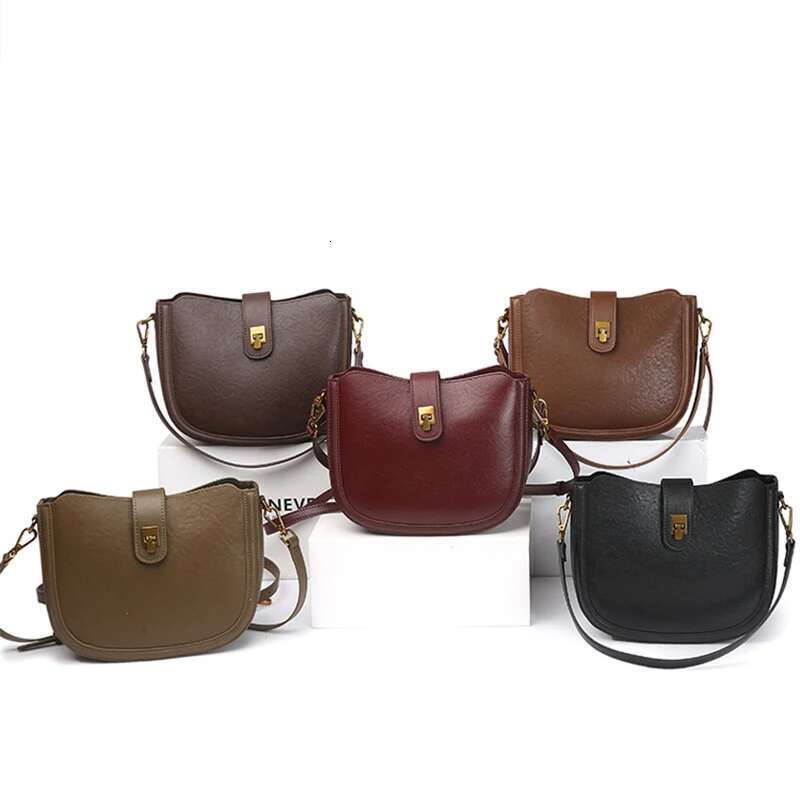 Women Crossbody Saddle Bag,Soft Leather Shoulder Bag,Vintage Fashion 2025 New Shell Bag,Ladies Versatile Commuter Bucket Bag
