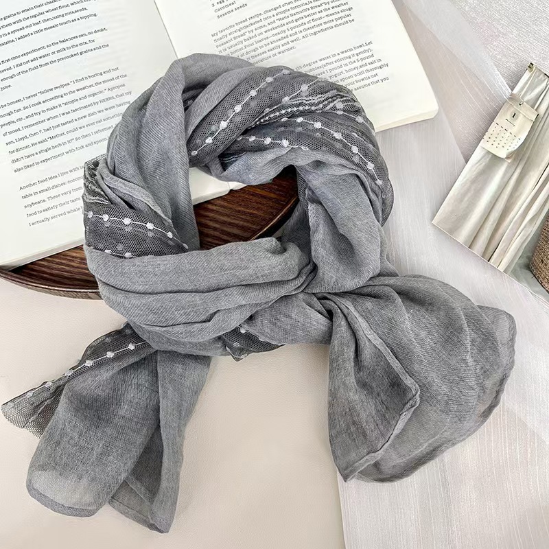 T704 scarf women's winter high-end niche design literary cotton and linen neck protection scarf travel scarf shawl silk scarf