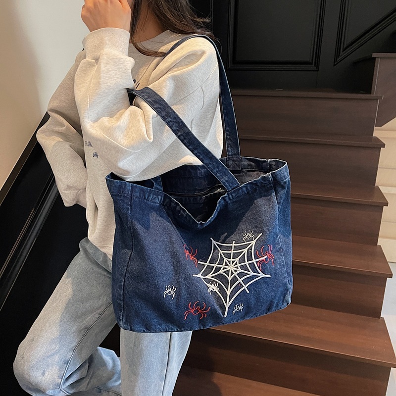 Summer New Large Capacity Fashionable Versatile Canvas Casual Commuter Travel Handbag Cross Shoulder Bag