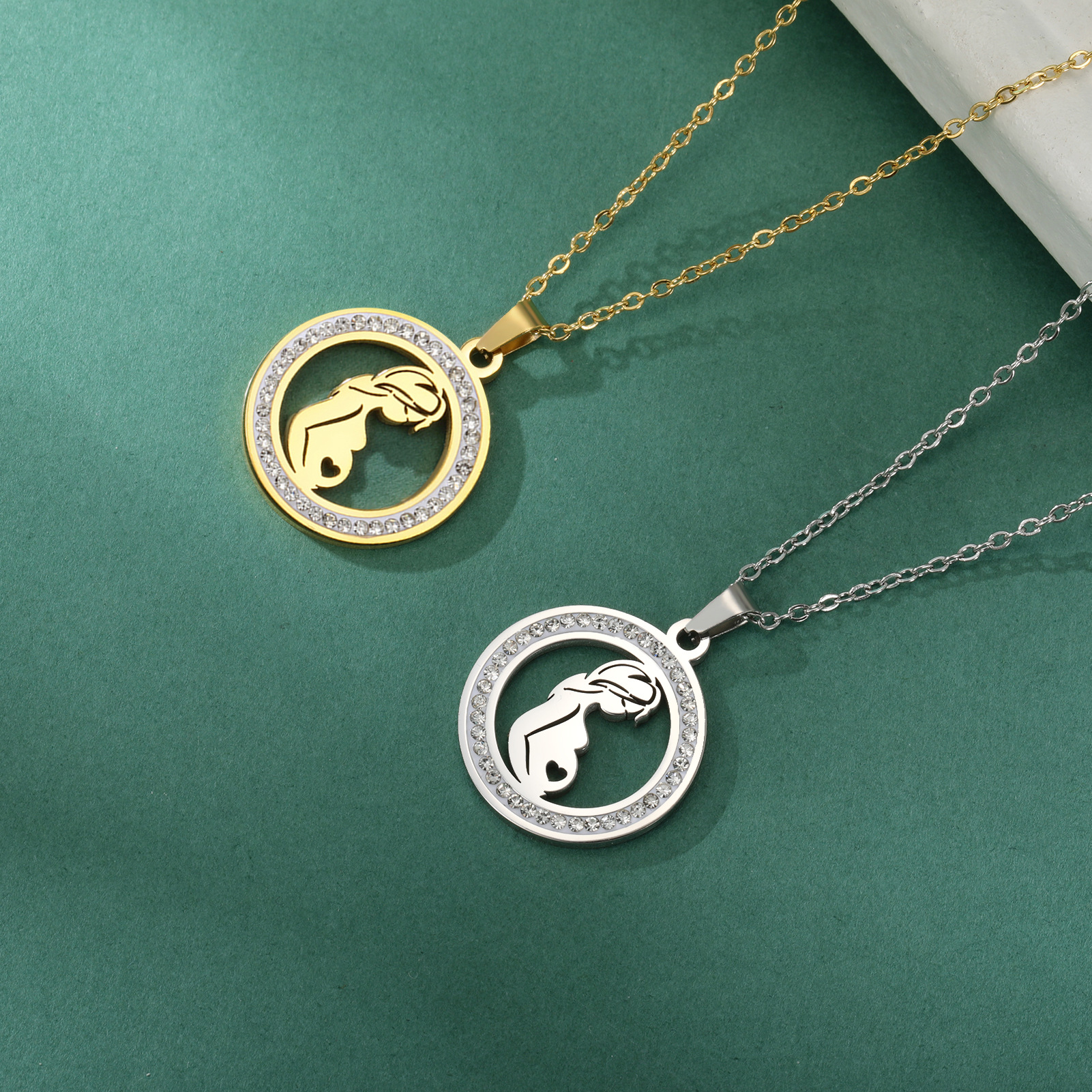 Mama Baby Love Necklace 18k Gold Plated Zircon Diamond Necklaces Mother Daughter Necklace Mama Mommy Birthday Gifts Fine Jewelry Anniversary Birthday 