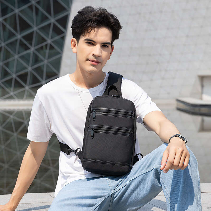 Fashionable men's travel crossbody nylon waterproof shoulder commuting chest bag, Guangzhou Shiling