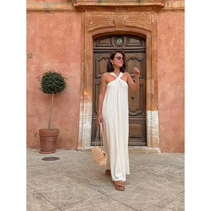 2025 Spring Womens High Street Sexy White Off-the-shoulder Halter Pleated Floor-length Dress Fashion Sleeveless Loose DressXJ250514