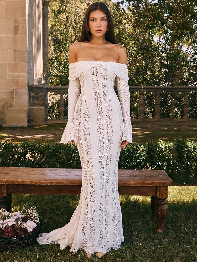Mozision Floral Lace Off-shoulder Maxi Dress For Women White Strapless Backless Long Sleeve Bodycon Club Party Sexy Long DressXJ250514