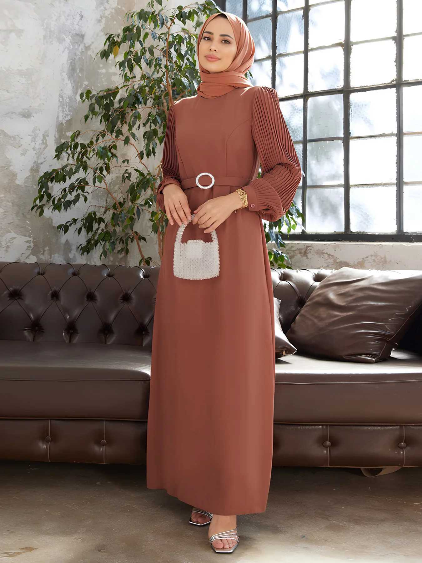 Elegant Muslim Women Pleated Abaya Long Maxi Dresses Turkey Dubai Kaftan Eid Party Gown Islamic Arabic Robe Belt Caftan Jalabiya X250514