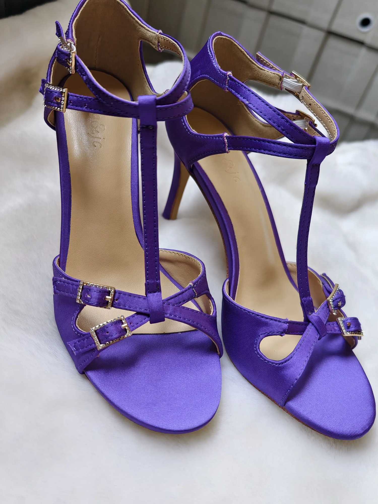 Vintage smoked purple rhinestone buckle handmade elegant high heels for women in 2025 new style W250514