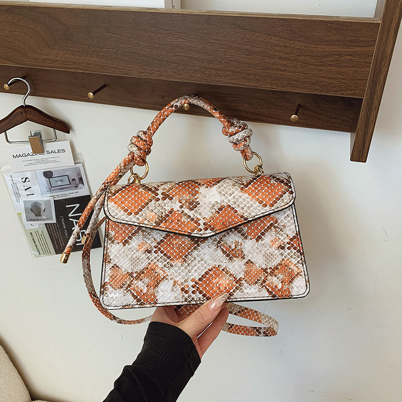 Designer Bag Fashionable Personality Large Capacity Fashionable Snake Pattern New Minimalist Crossbody Bag Mini Storage Bag Free Shipping