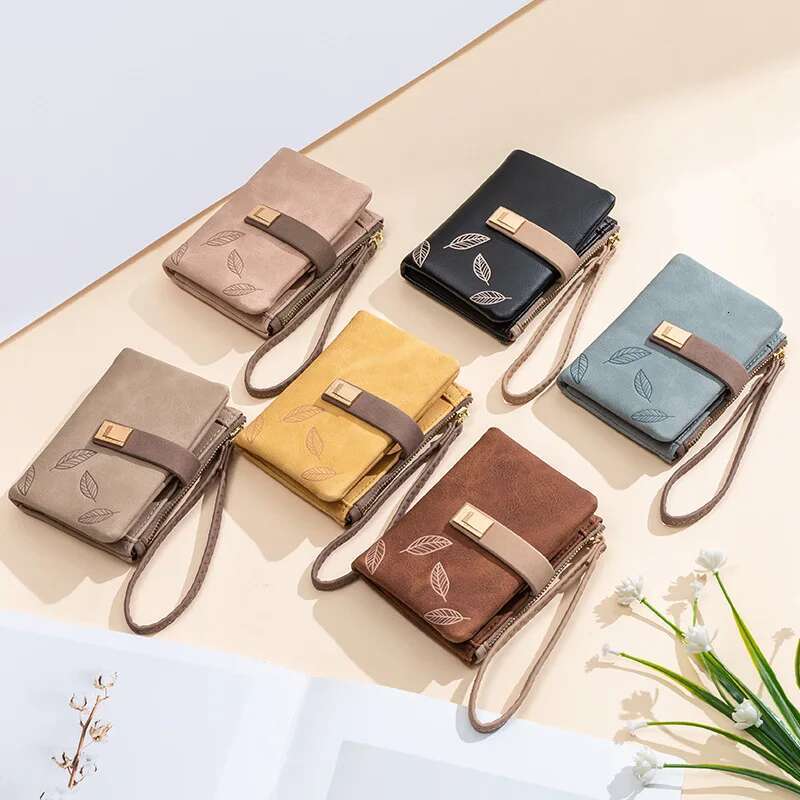 Matte Pu Leather Small Zipper Short Ladies Wallet Wristlet Women Purse Female Coin Pocket Card Holders