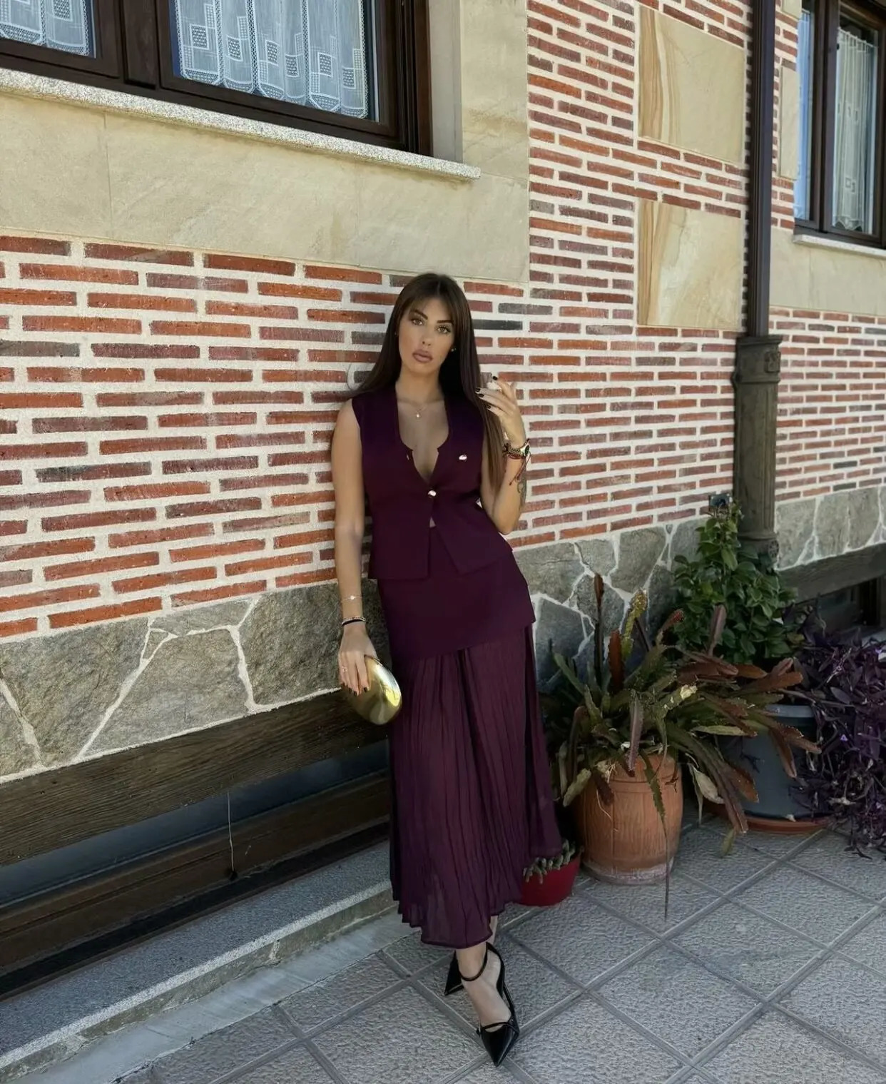 4 Color Women 2 Piece Skirt Set VNeck Sleeveless Knitted Vest TopElegant Splicing High Waist Zipper Long Skirts Holiday Suits 250514