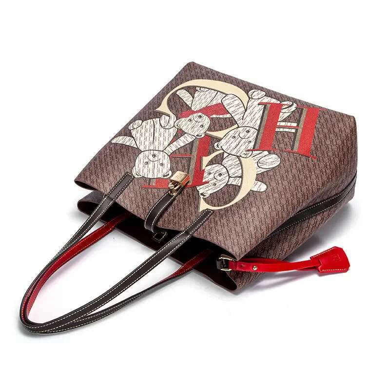 Brand Retro Classic Commuter Travel Bucket 2025 Cartoon Bear Pattern Large Capacity Ladies Shoulder Bag