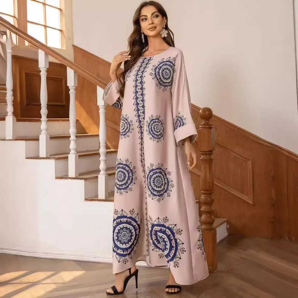 Eid Muslim Party Dress for Women Ramadan Abaya Long Dress Beading Print Morocco Kaftan Vestidos Largos Dubai Robe Jalabiya 2025 X250514