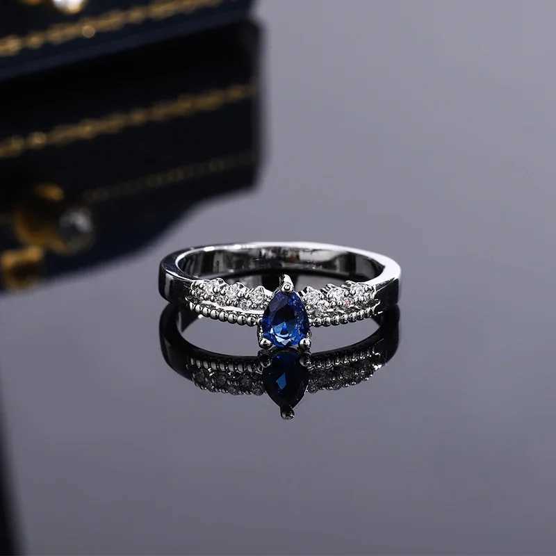 Trend Double Hollow Round Oval Sphire 925 Silver Plated Couple Ring for Women Silver Plated Christmas Gift Party JewelryXJ250514