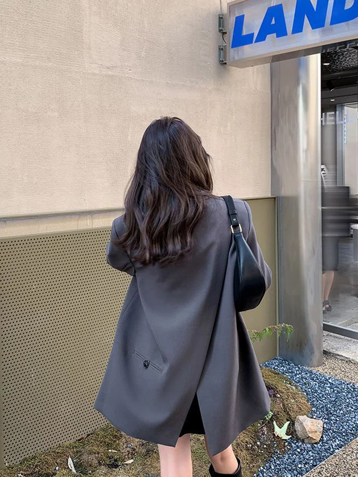 Zoki Back Slit Blazer Coats Women Casual Fashion Loose Korean Jackets Streetwear Chic Long Sleeve All Match Suit Tops 250513