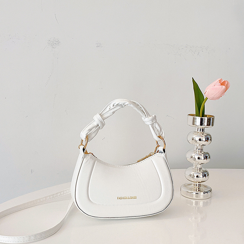 Free Delivery Designer Bag This Year's Trendy Versatile Internet Celebrity Solid Color Knotted Hand 2025 Autumn And Winter New Korean Version Cro