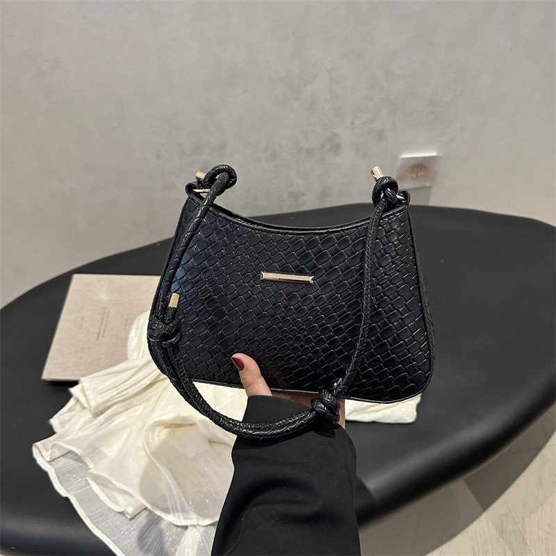 Elegant And High Beauty Underarm For New Free Delivery Designer Luxury Bag Bag Women 2025 Spring New Style Korean Edition Light Luxury Fashion Simple 