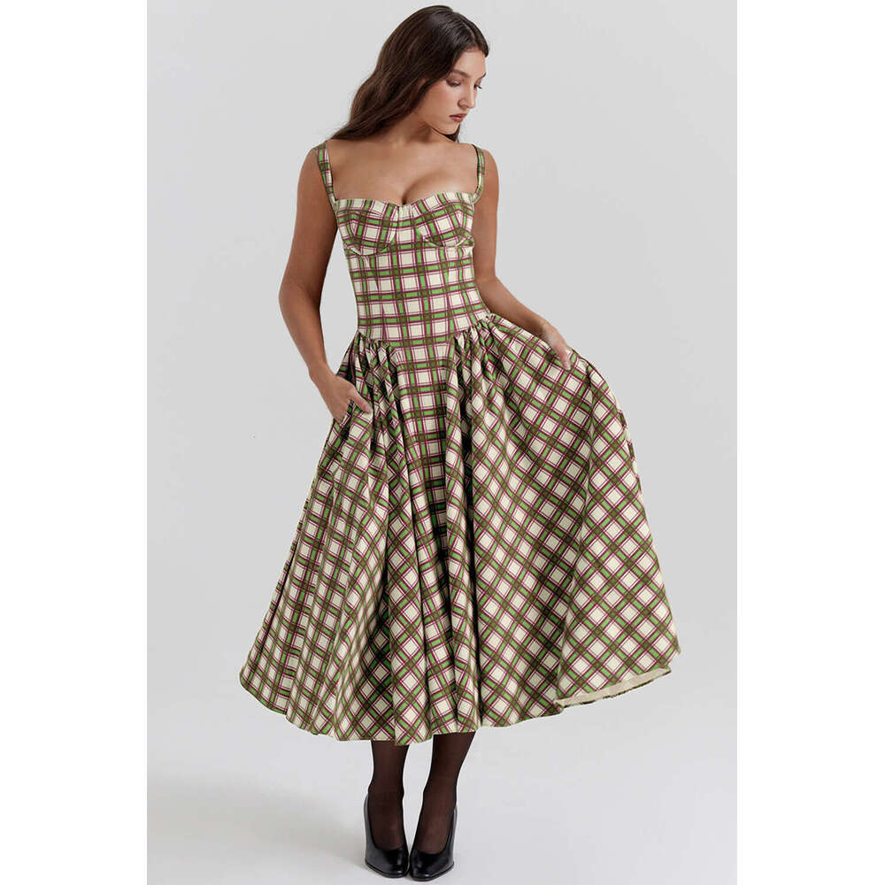 Dress Robe De Designer Womens Designer Clothing Beach Dress Summer New French Long Skirt Palace Style Dopamine Dressing with Sling Dress for Women