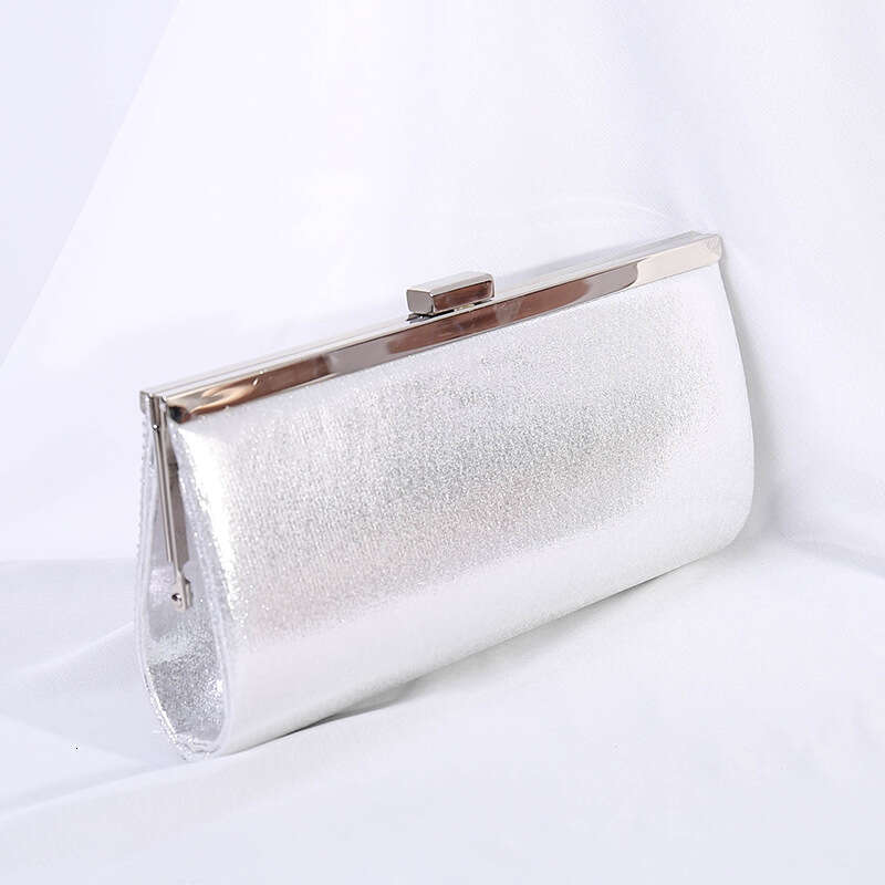 2025 Dia Banquet Bag Chain Dress Paired with Women's Handbag New Casual Versatile Fashion