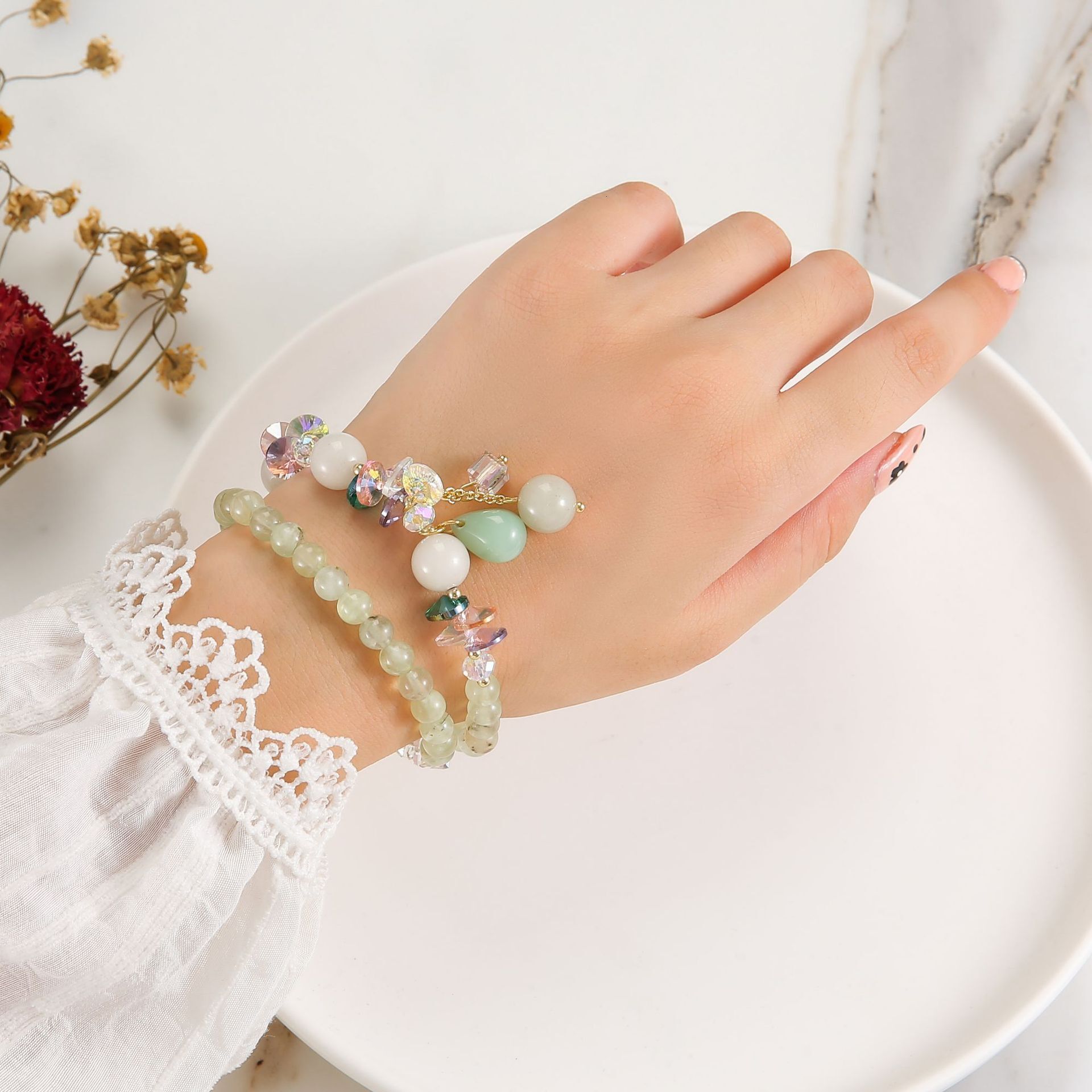 New internet famous crystal for women, cute, sweet style, small and fresh bracelet, personalized jewelry, pearl bracelet combination