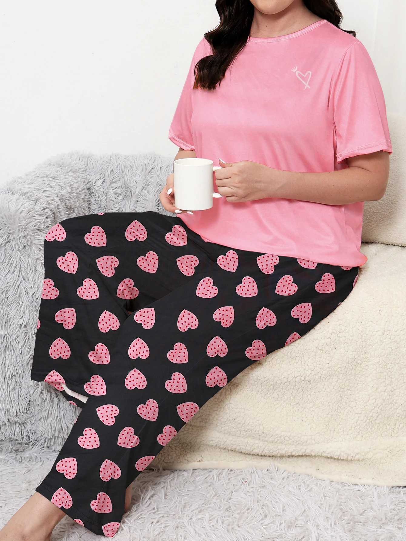 Pajama set suitable for family and casual wear Fairy made of milk silk material short sleeved long pants 250506