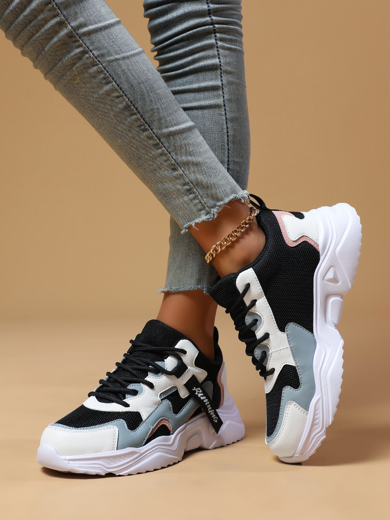 Free shipping designer men womens running shoes black white blue green outdoor sports casual shoe trainers sneakers 36-42