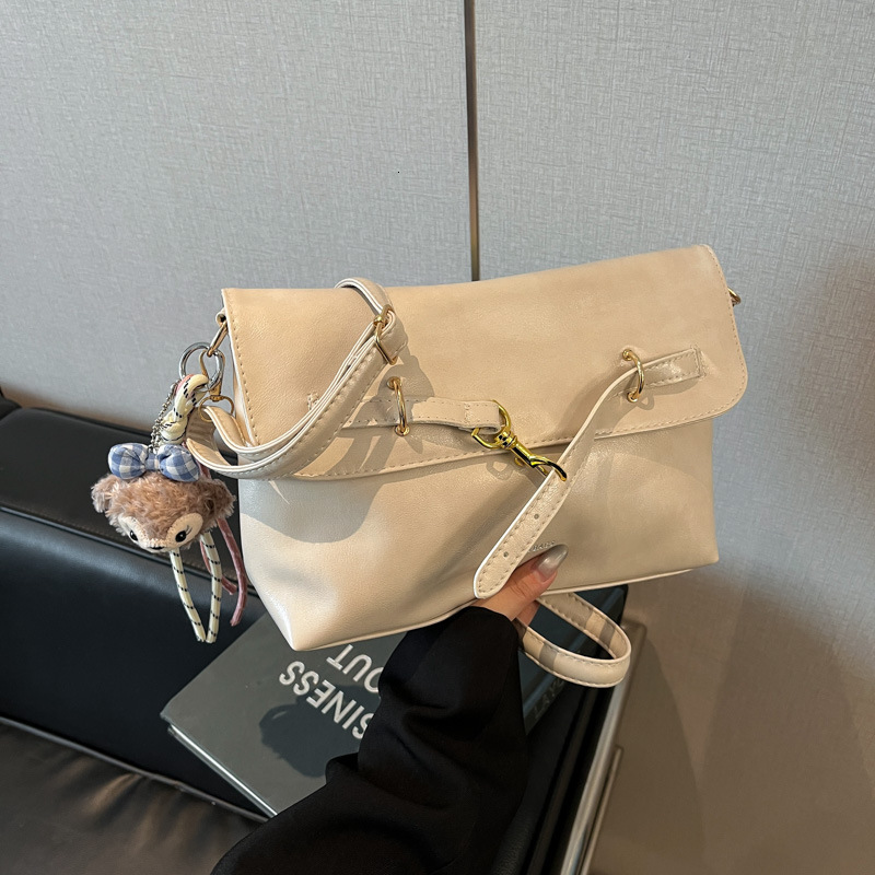 2025 Spring/summer New Cover Luxury Bag With Premium Leather Solid Color Commuter Large Capacity Texture Envelope Single Shoulder Diagonal Cross New F