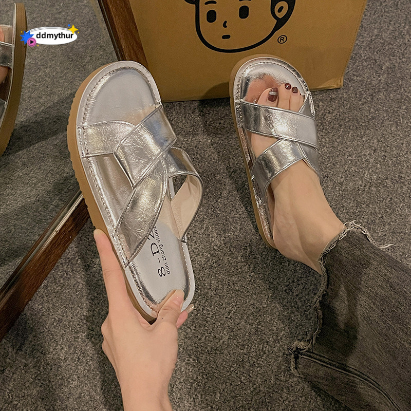 Design sense: Pregnant women's shoes look high-end, fashionable, versatile, and simple. Women's summer casual one-piece Roman slippers ddmyt