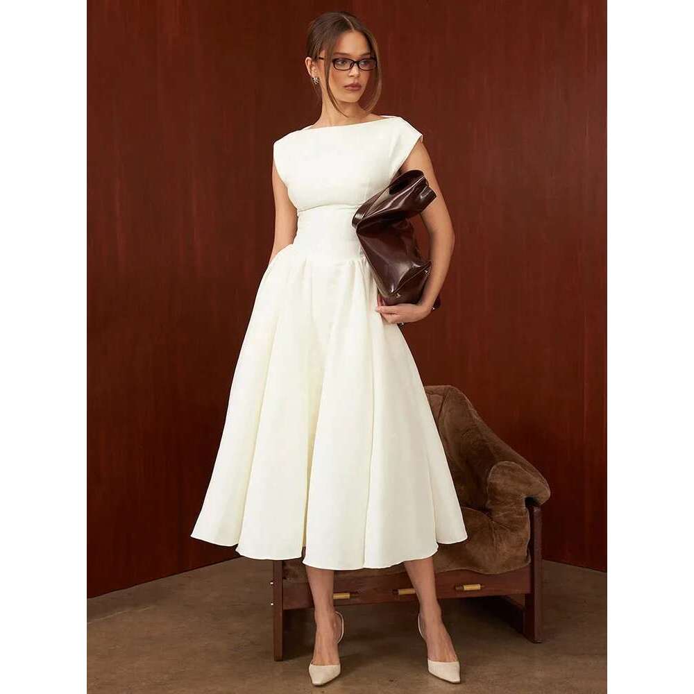 Stylish Strap Long for Summer New Sexy Dress Showing Slim Waist