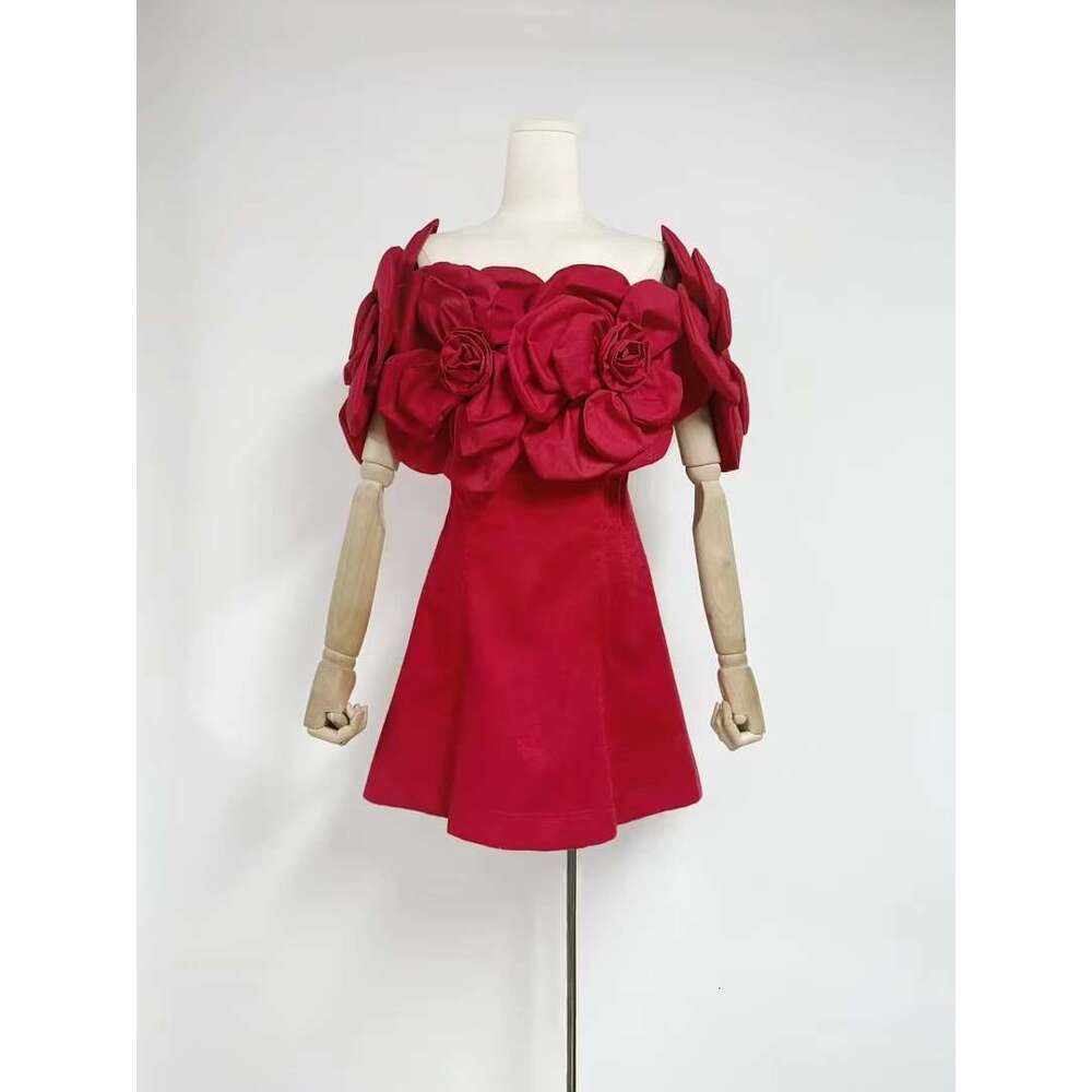TWOTWINSTYLE Solid Spliced 3D Flower Tunic Dresses for Women Slash Neck Off Shoulder High Waist Patchwork Zipper Dress Female