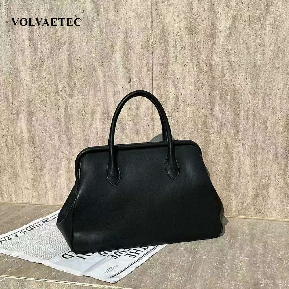 VOAETEC New Vegetable Tanned Cowhide Shell Niche Retro Leather Clip Catfish Versatile Single Shoulder Messenger Women Bag