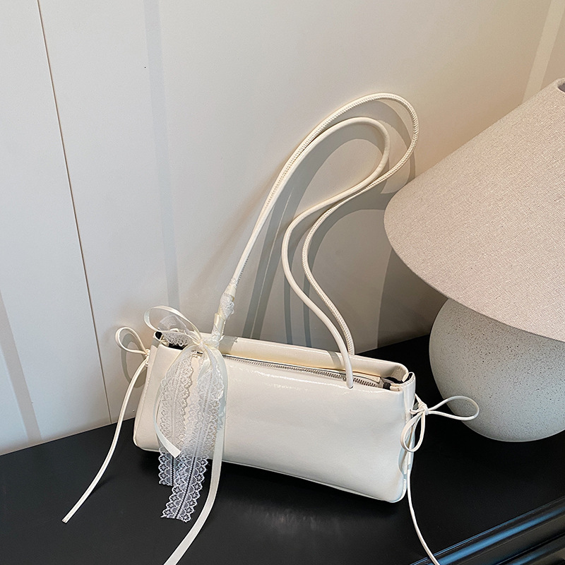 2025 new bag, Korean niche fashion women's armpit new simple fashion designer butterfly butterfly single shoulder multifunctional commuting bag v