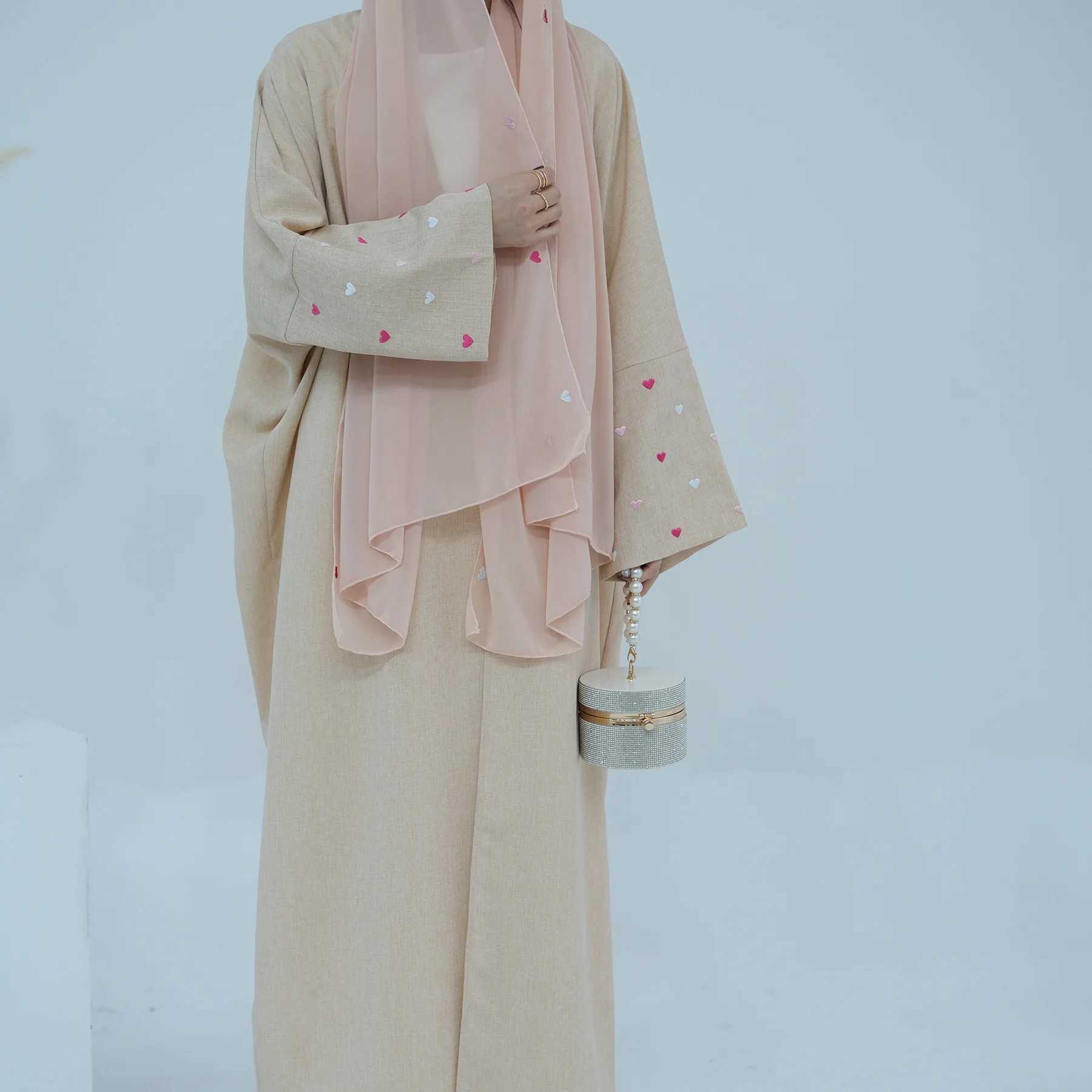 2024 EID Heart Pattern Embroidery Linen Open Abaya Dubai New Fashion Batwing Slve Kimono Islamic Clothing Women Muslim Dress X250514