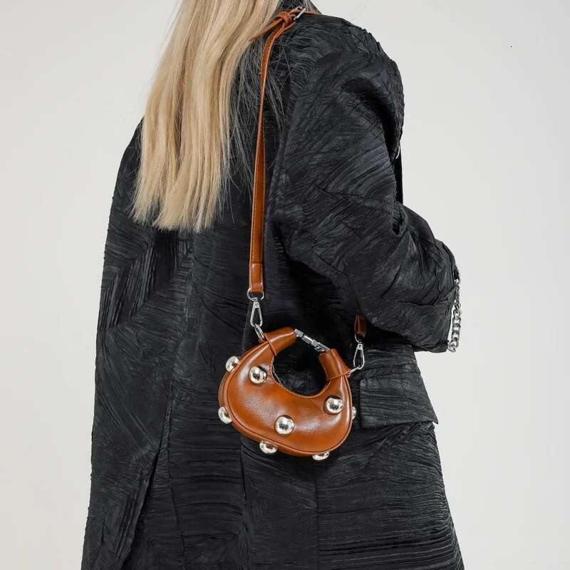 Retro Versatile Ladies Mini Handbag Big Rivet Personality Designer Crossbody Bags for Women Streetwear Shoulder Bag