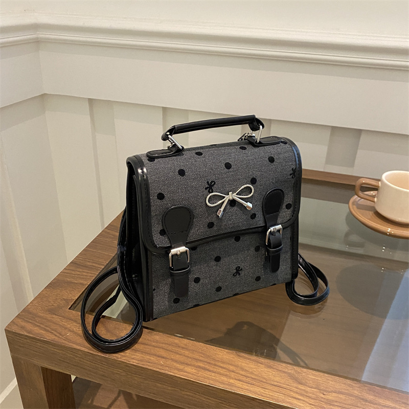 Free Delivery Designer Bag Leisure And Fashion Hand Women's 2025 New Korean Version Bow Canvas Student Backpack Luxury Bag