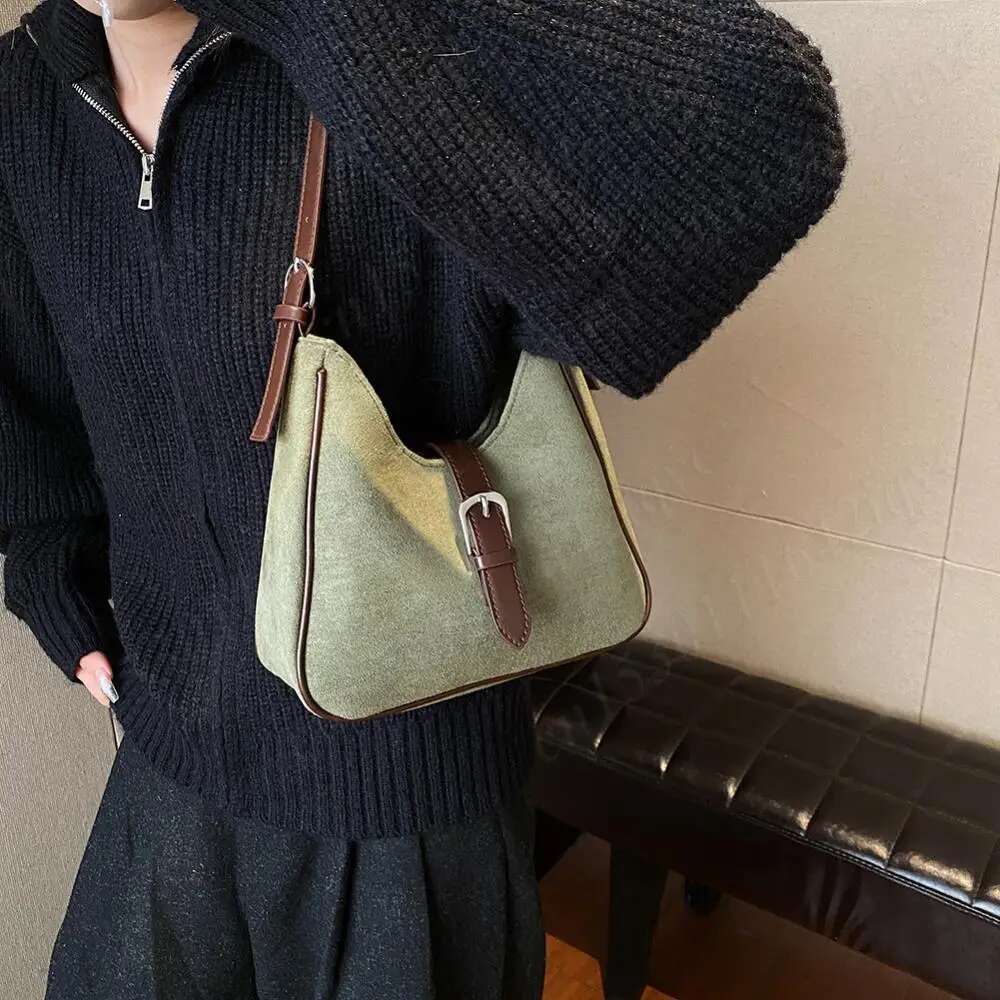 Women Suede Shoulder Adjustable Strap Hobo Crossbody with Zipper Handbag Solid Tote Commuter Bag for Work Travel