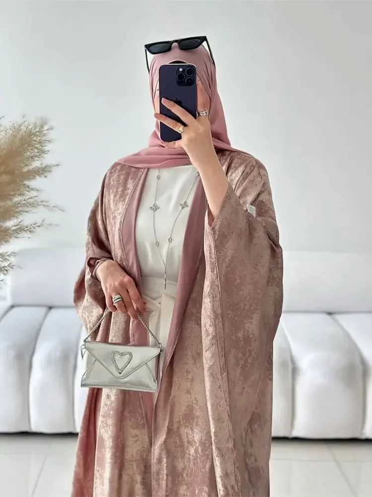 Ramadan Eid Shiny Batwing Satin Open Kimono Abaya Dubai Luxury 2024 Muslim Abayas For Women Kaftan Dress Islamic Clothing Femme X250514