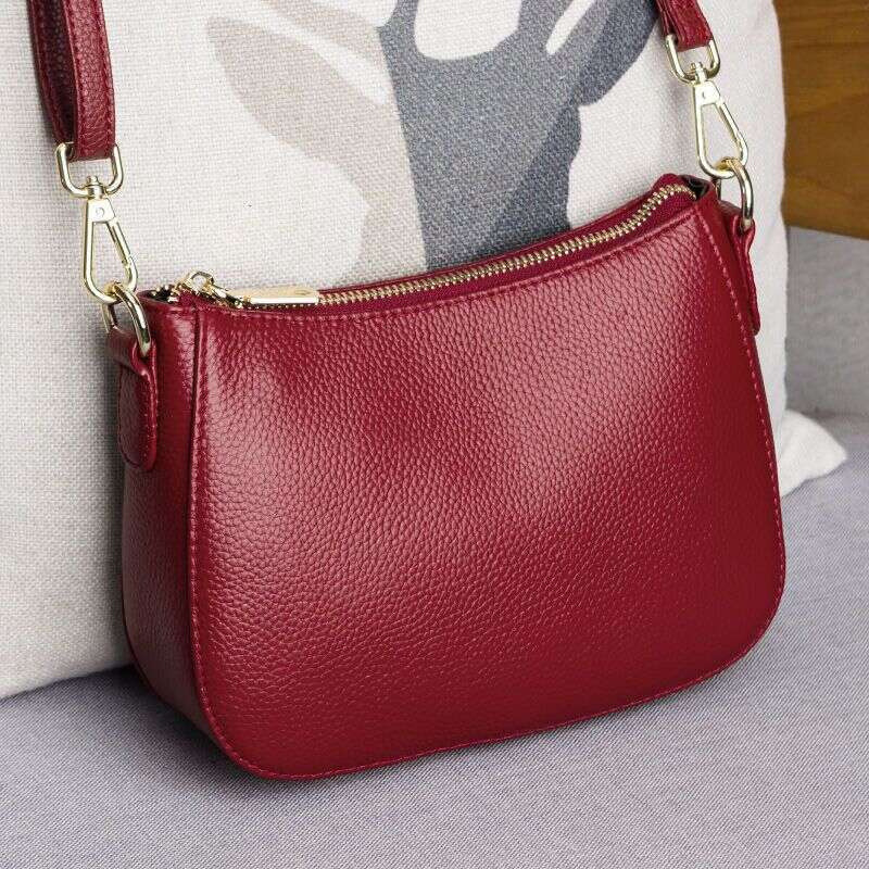 crossbody 2025 Mom's genuine small Women's versatile soft leather shoulder Fashion mini saddle bag