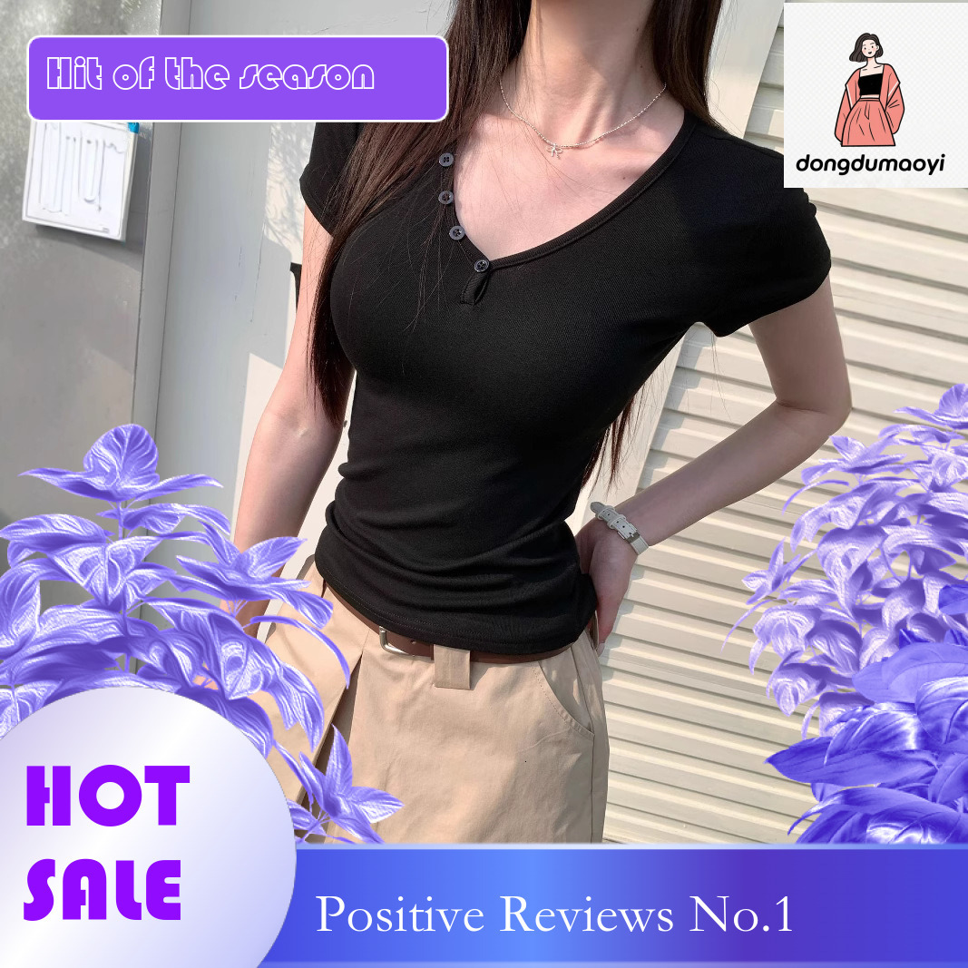 dongdumaoyi V-neck shoulder short sleeved T-shirt for women in summer 2025, new slim fit design, button up American tight fitting hot girl top