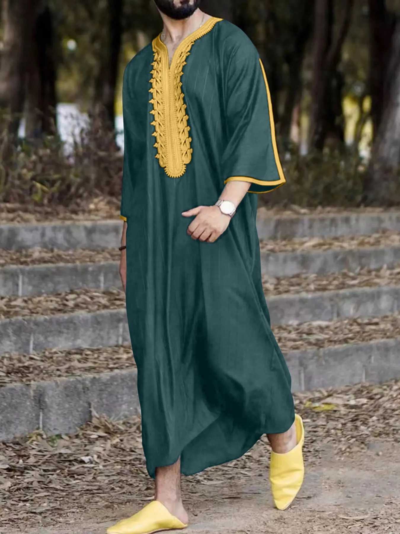 Moroccan Hand Embroidered Islam Kaftan Muslim Mens Clothing Loose Breathable Djellaba Abaya Thobe Summer 2025 Fashion X250514