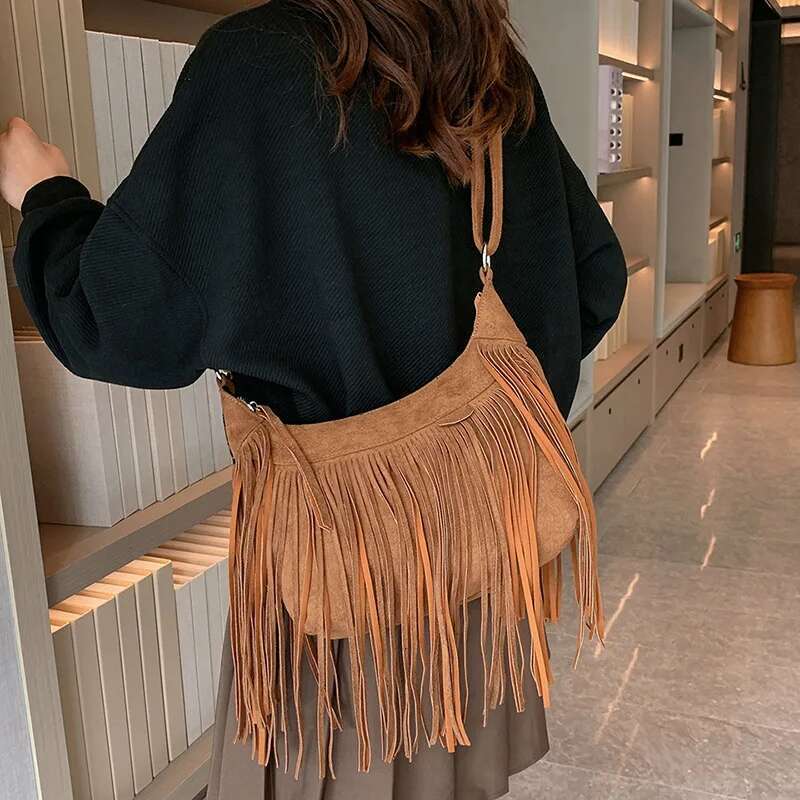 Autumn Winter Tassel Shoulder Deerskin Veet Saddle Crossbody Bag Vintage Messenger Handbag And Purse Brands Lady Purse