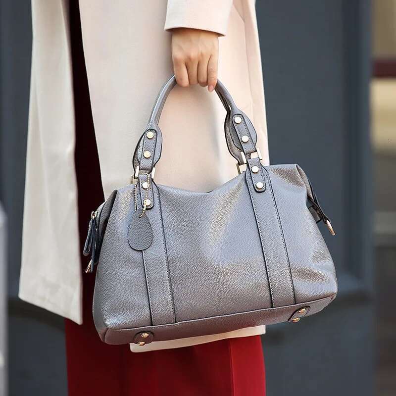 Leather Handbags Designer Brand Women tassel Shoulder Messenger Bags Female tote Vintage Handbag bolso mujer